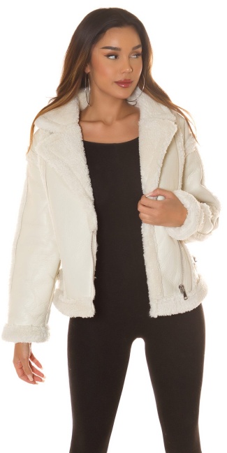 jacket in leather look with faux-fur Beige